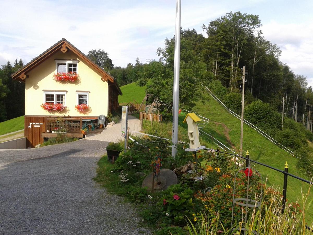 Gasthaus Fuchsacker Degersheim Exterior foto